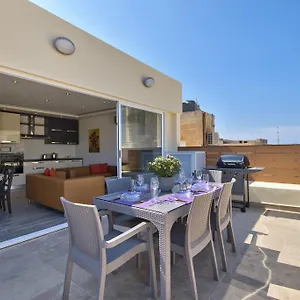 Luxe 3-bedroom Duplex Penthouse With Sea View Terrace And Jacuzzi Appartement